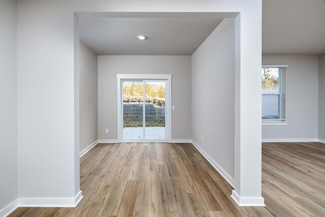 Building Photo - 2166 Nectar Ln