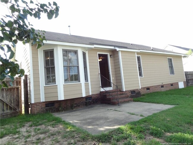 Building Photo - 5630 Kingstree Dr