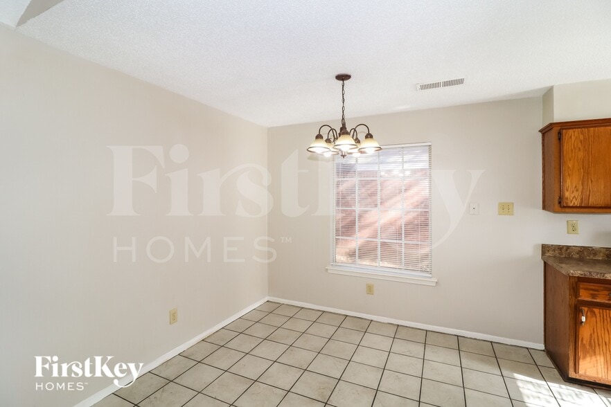 Building Photo - 5812 Ashridge Pl