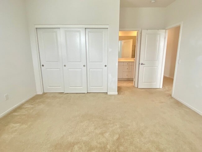 Building Photo - 1841 Belize Ln