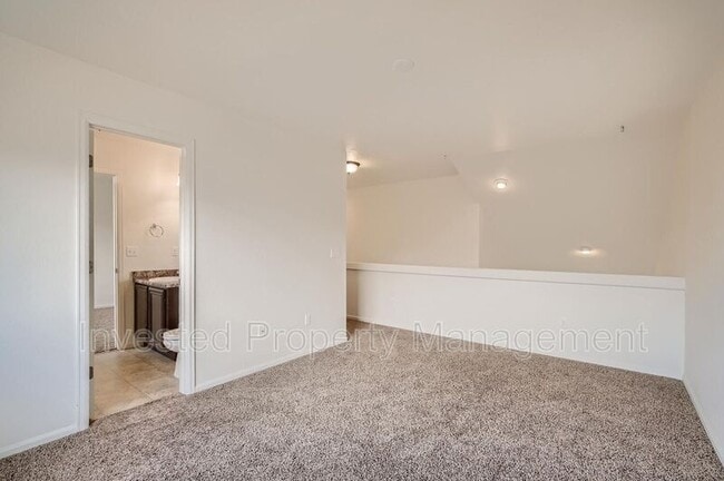 Building Photo - 2484 Coach House Loop