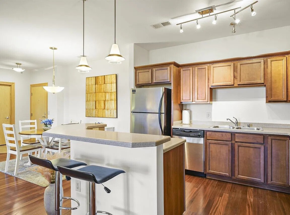 Building Photo - 8253 Mayo Dr