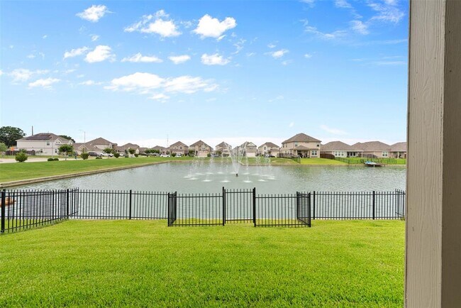 Building Photo - 24926 Bastiani Canvas Ln
