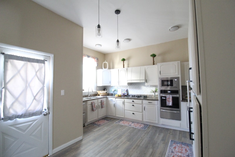 Building Photo - 800 Monroe Ave