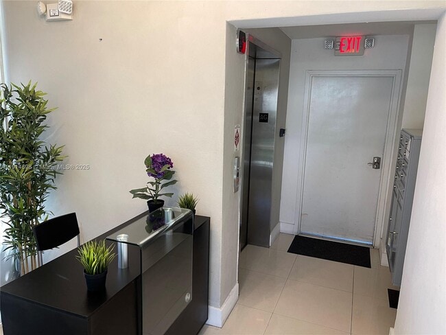 Building Photo - 7700 Tatum Waterway Dr