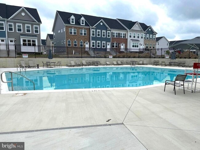 Building Photo - 7616 Johnnycake Rd