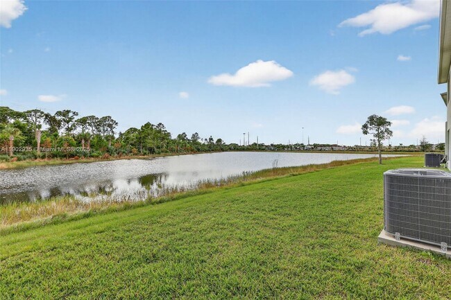 Building Photo - 3508 NW Solange Ct