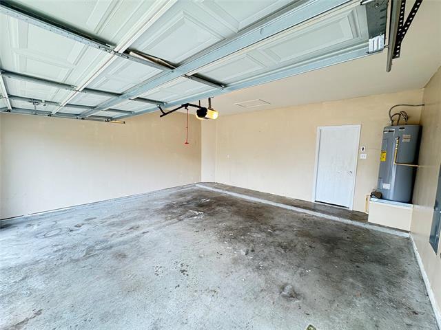 Building Photo - 1010 Utopia Ln