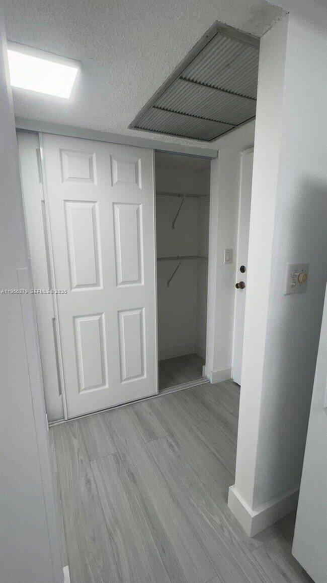 Building Photo - 200 172nd St