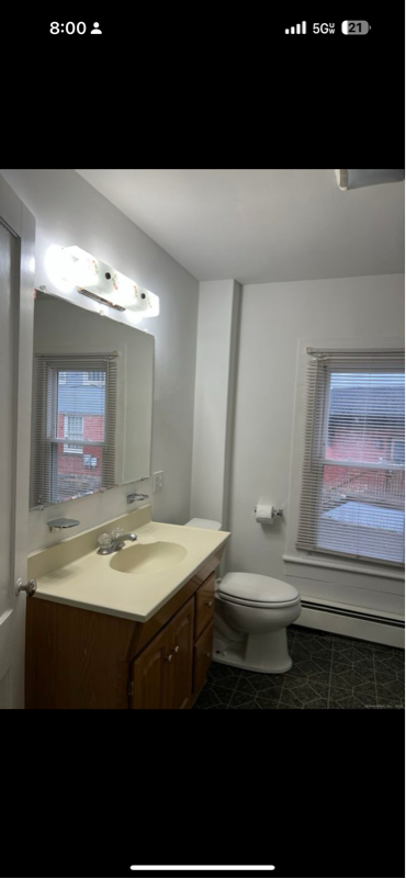 Building Photo - 11 Housatonic Ave