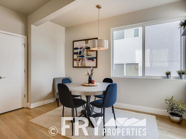 Building Photo - New Condo in South Sloan's Lake