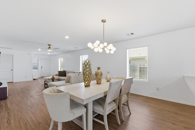 Building Photo - 14427 Woodcott Warren Wy