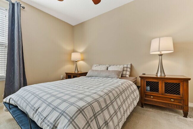 Building Photo - Corner Lot- Close to Disney- Four Bedroom Home for Rent