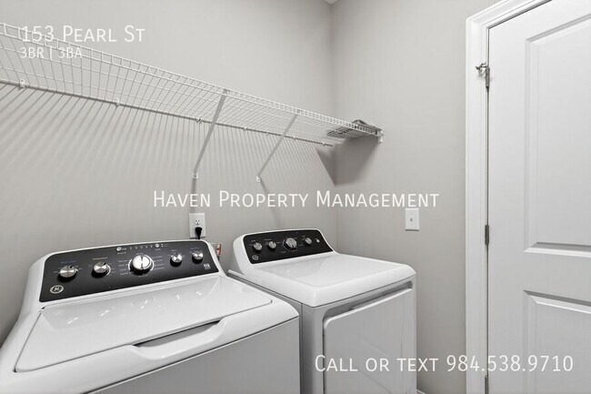 Building Photo - 153 Pearl St