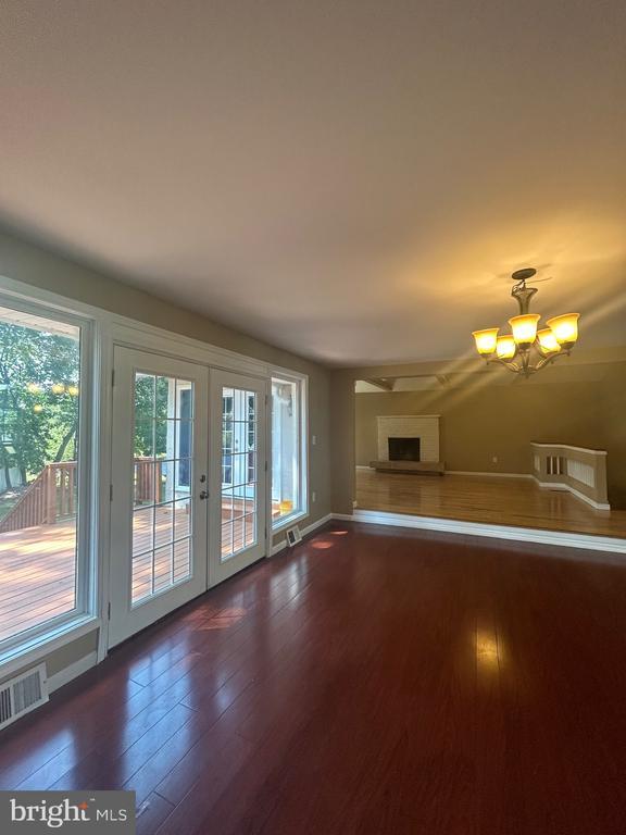 Building Photo - 2560 Betzwood Dr