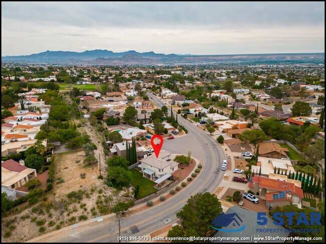 Building Photo - 6052 Bandolero Dr