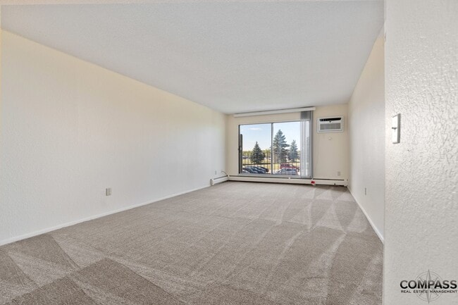 Interior Photo - 2215 - Westwinds Apartments