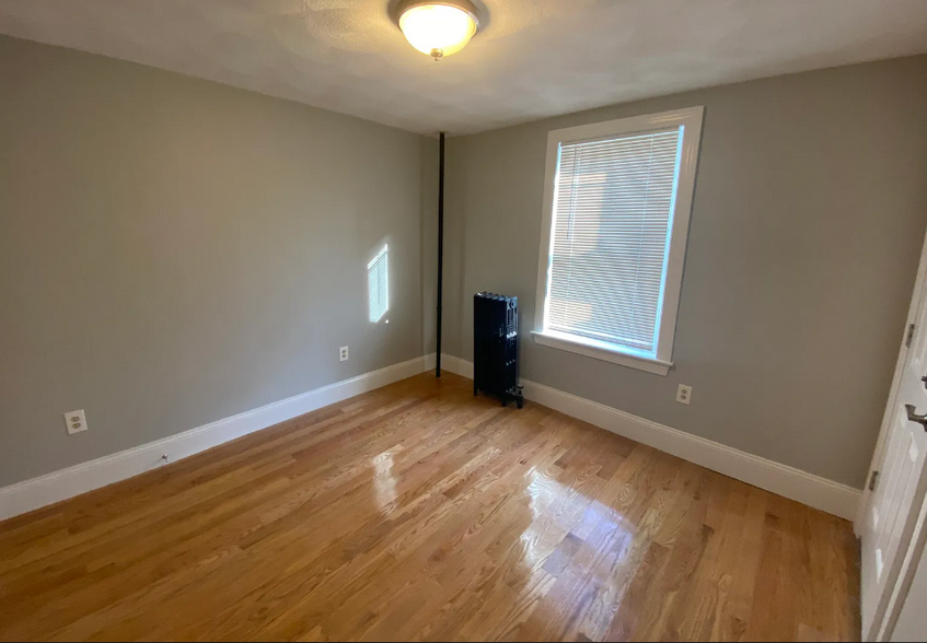 Building Photo - 309 Highland Ave