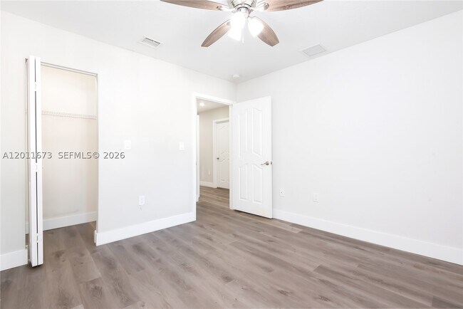 Building Photo - 8902 NW 109th Ct