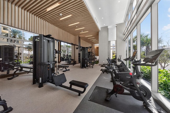 Building Photo - 153 N Seabreeze Blvd