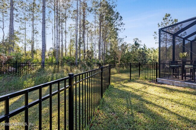 Building Photo - 222 Bonita Vista Dr