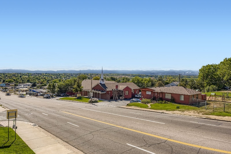 Building Photo - 2929 W Floyd Ave