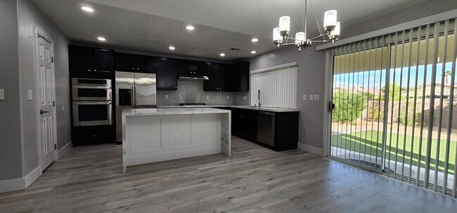 Building Photo - 4816 Magnolia Blossom Ave