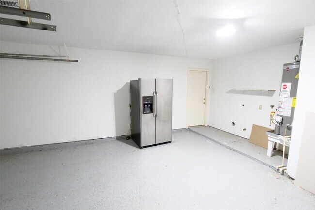 Building Photo - 5331 Inwood Dr