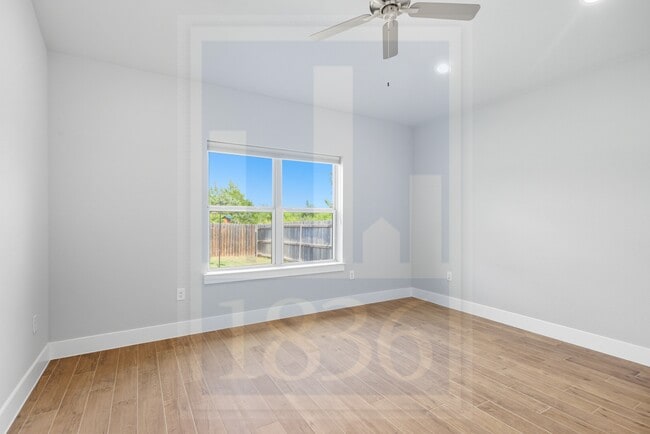 Building Photo - 16412 Enamorado Rd