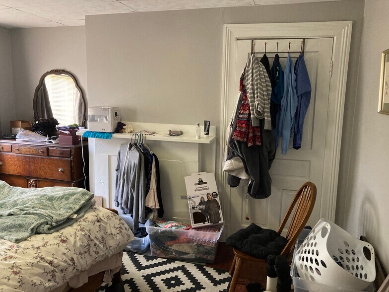 Bedroom 1 - 178 Pennsylvania Ave