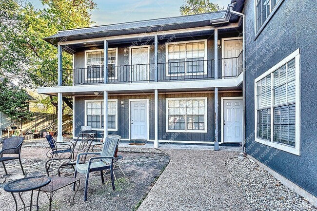 Building Photo - 4007 Avenue C