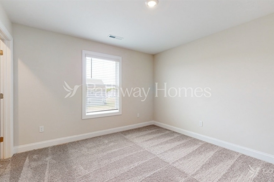 Building Photo - 129 Tanner Lp