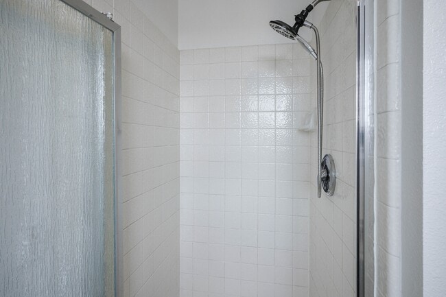 Building Photo - 9001 Feather River Ct