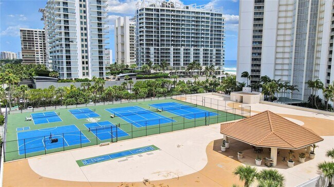 Building Photo - 3000 N Ocean Dr