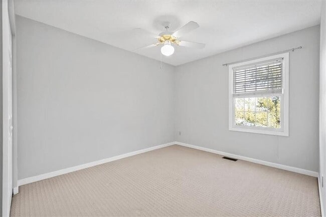 Building Photo - 102 Westbrooke Ln