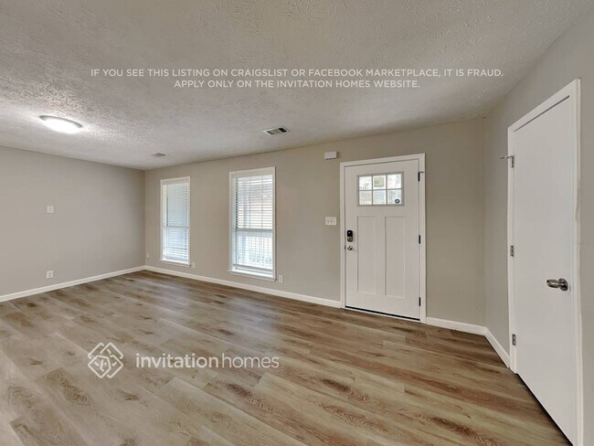 Building Photo - 1589 Mary Lou Ln SE