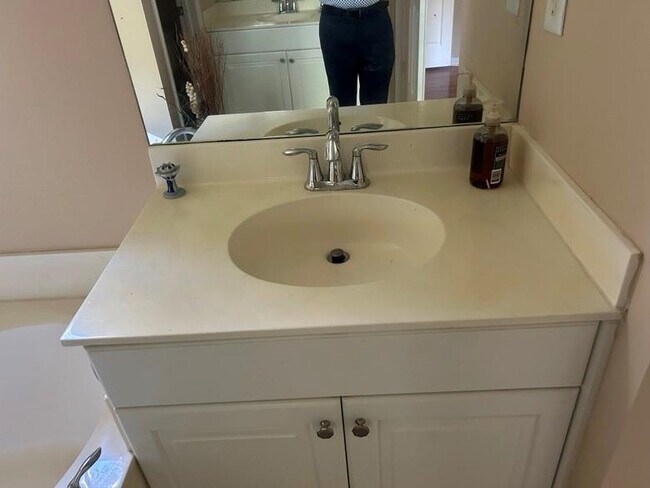 Building Photo - 6132 Grand Cypress Cir W