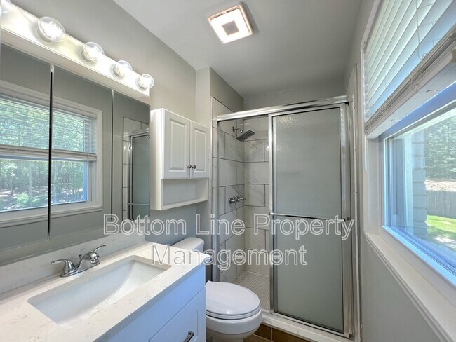 Building Photo - 17120 Green Hill Rd
