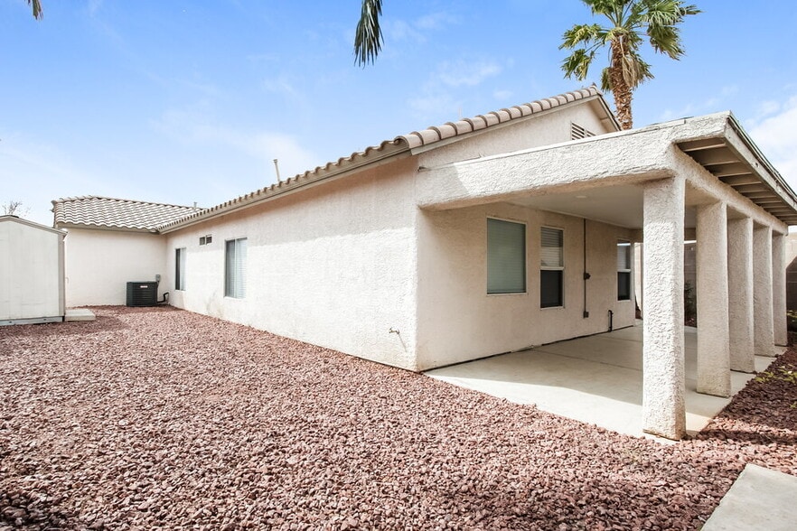 Building Photo - 1006 Rocky Stone Ave