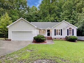 Building Photo - 412 Redpath Dr