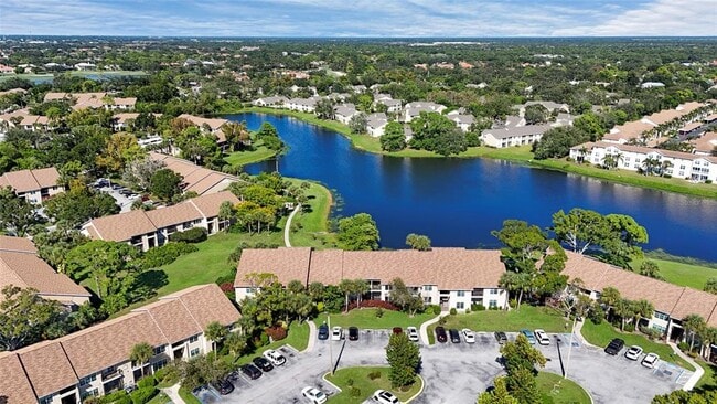Building Photo - 4045 Crockers Lake Blvd