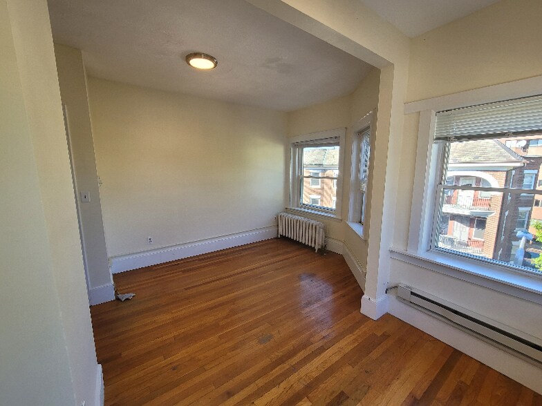 Building Photo - 36 Boulevard Terrace