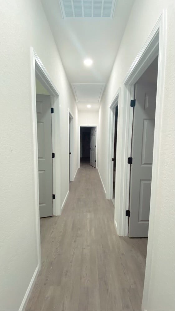 Building Photo - 9719 Pelsey St