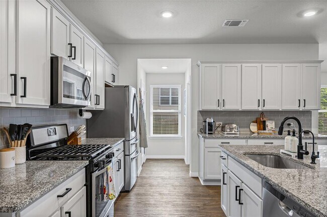 Building Photo - 20120 Andrew Johnson Dr