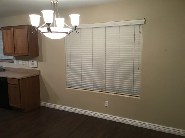 Building Photo - 110 W Diamond Trl