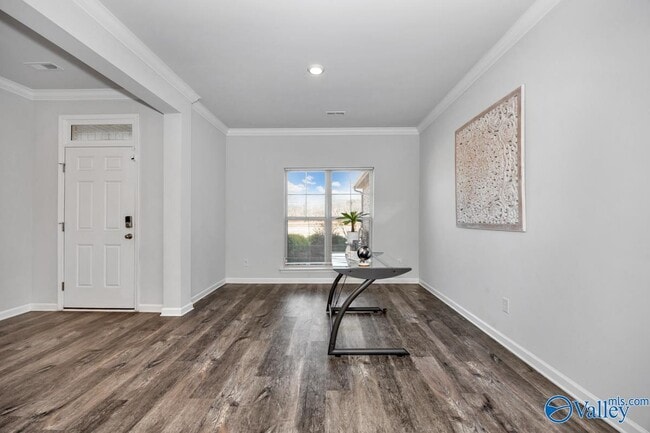 Building Photo - 106 Oak Fletcher Dr