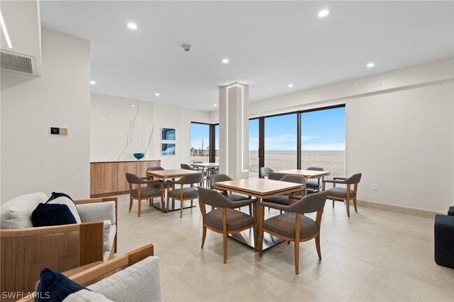 Building Photo - 9375 Gulf Shore Dr