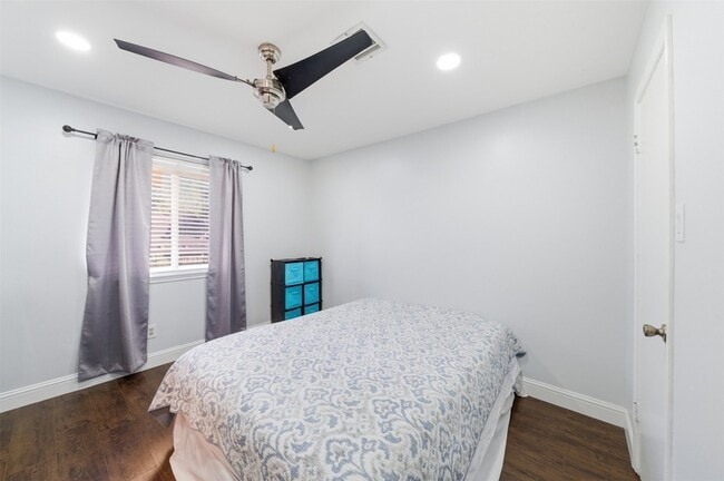 Building Photo - 9003 Tami Renee Ln