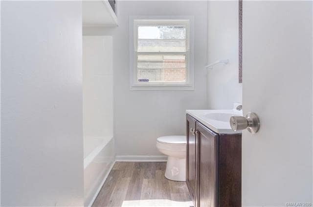 Building Photo - 443 Browning St