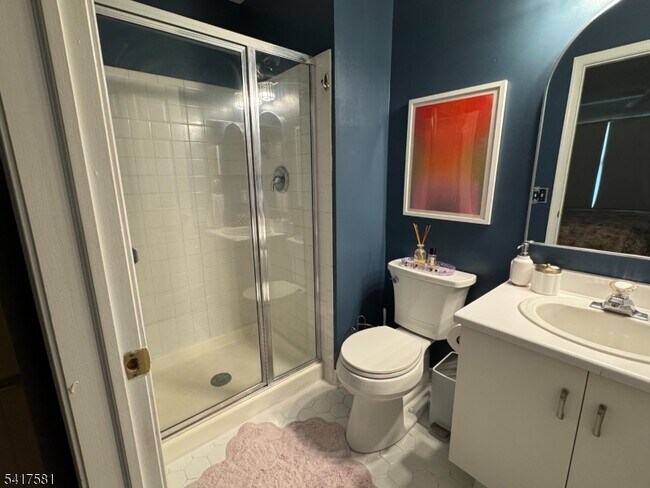 Building Photo - 2051 Charles Ct